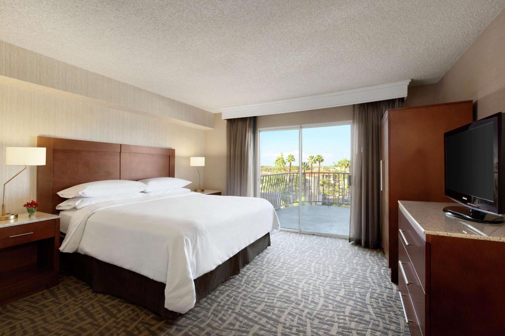 Embassy Suites By Hilton Santa Ana Orange County Airport Экстерьер фото