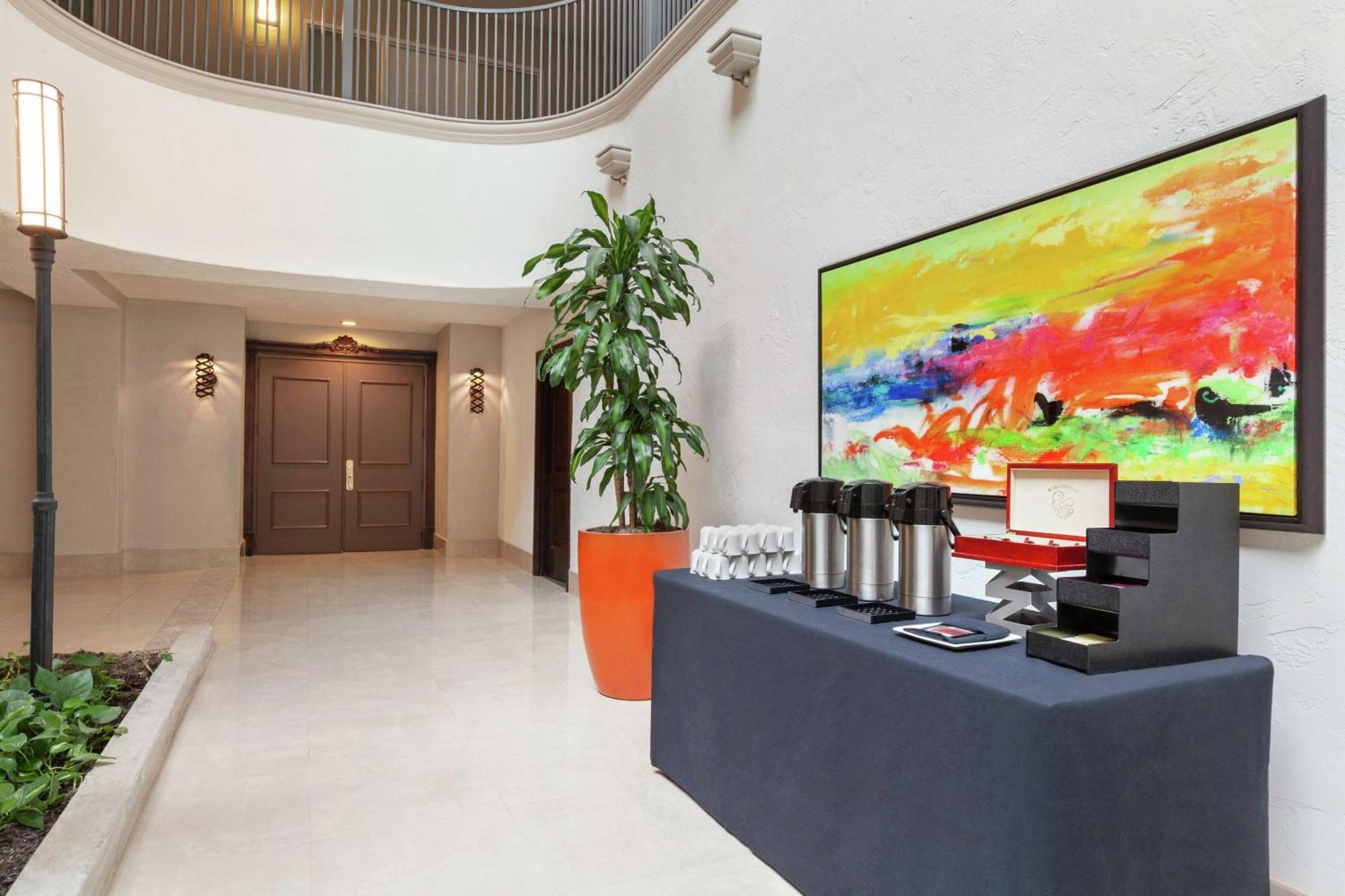 Embassy Suites By Hilton Santa Ana Orange County Airport Экстерьер фото