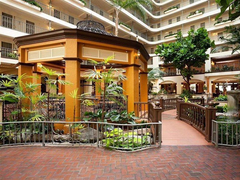 Embassy Suites By Hilton Santa Ana Orange County Airport Экстерьер фото