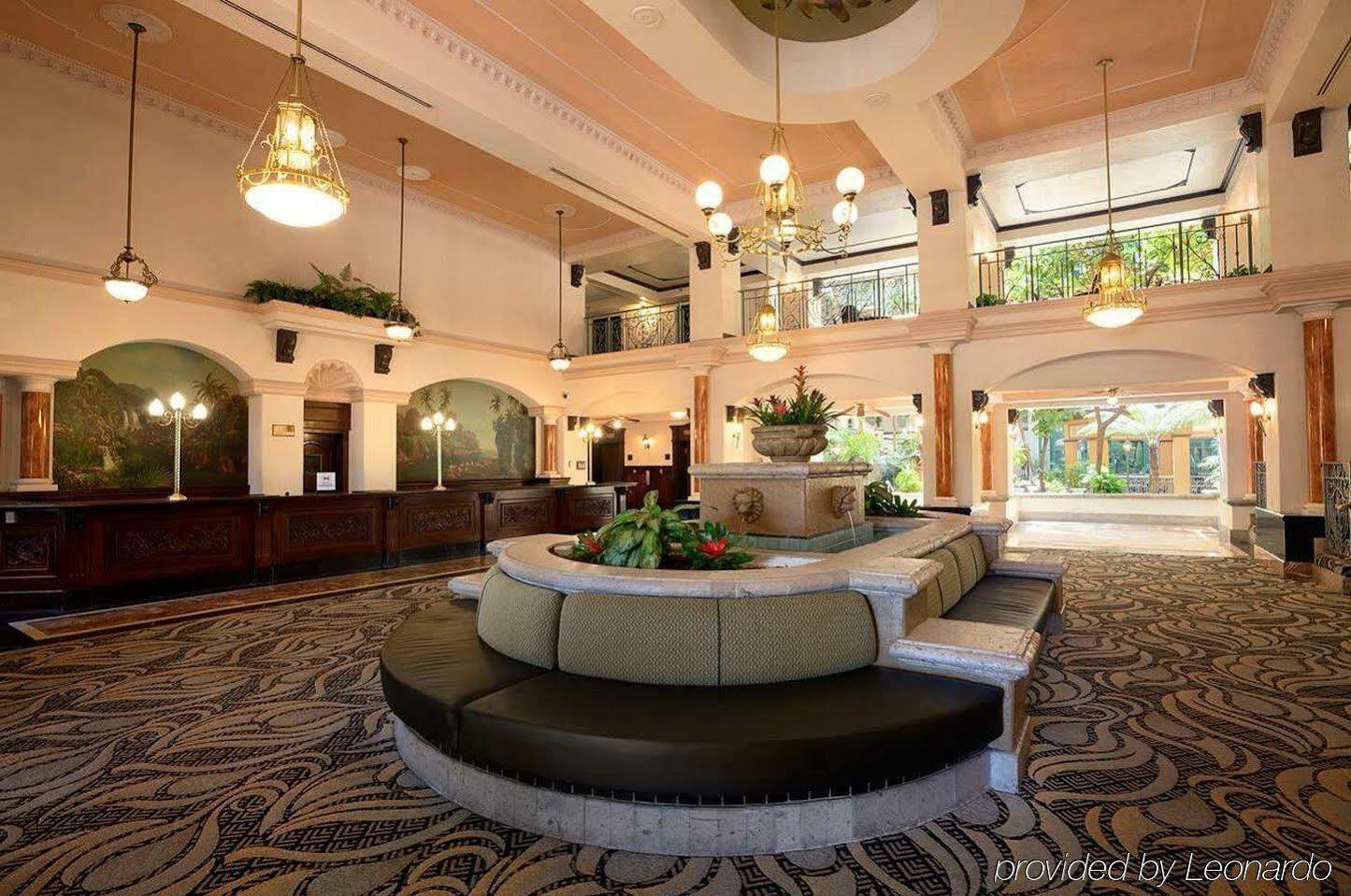 Embassy Suites By Hilton Santa Ana Orange County Airport Экстерьер фото